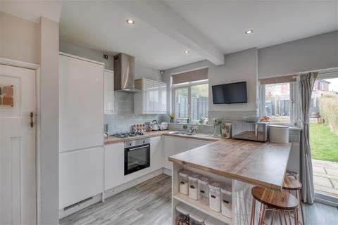 37 Edenhurst Road, Birmingham, B31 4PH