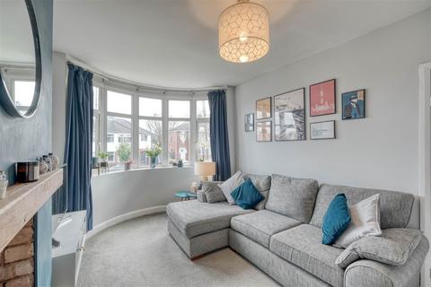 37 Edenhurst Road, Birmingham, B31 4PH