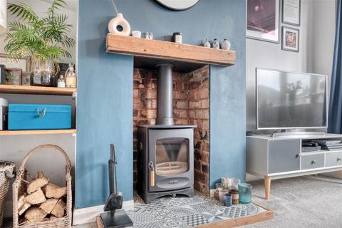 37 Edenhurst Road, Birmingham, B31 4PH
