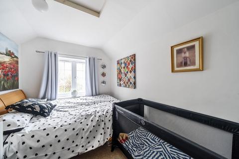 5 Hyde Close, Winchester, SO23 7DT