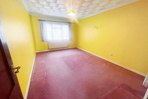 14 First Avenue, Northfleet, Gravesend, DA11 8DJ