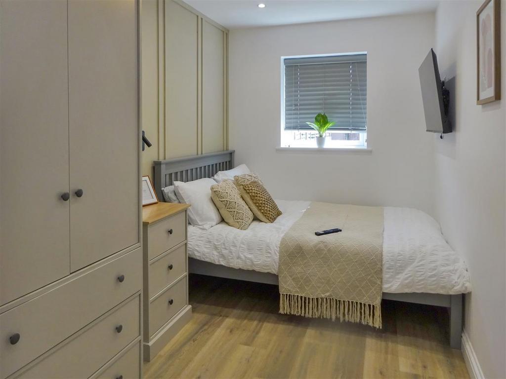 Wood Street, Kettering NN16 1 bed in a house share £575 pcm (£133 pw)