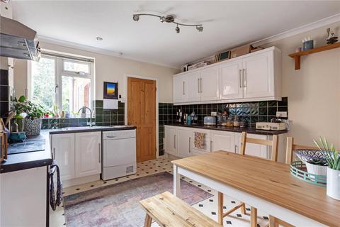 3 Cheselden Road, Guildford, GU1 3SB