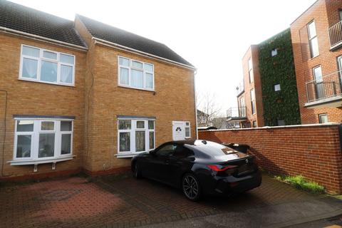 2 bedroom semi-detached house for sale, Dairy Mews, Romford RM6