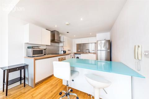 2 bedroom flat to rent, Robert Street, Brighton BN1