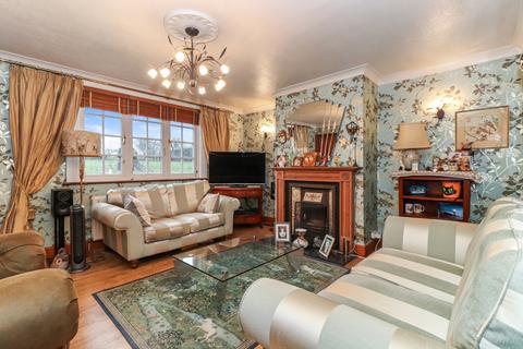 3 bedroom house for sale, Nightingales Lane, Chalfont St. Giles, HP8