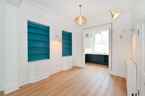 3 bedroom apartment to rent, Ladbroke Gardens, W11