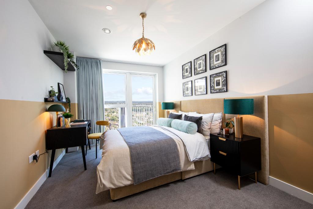 Kew Bridge Rise- show apartment (9).jpg