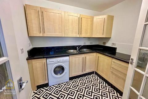 2 bedroom flat to rent, Nelson Street, Inverclyde, Greenock, PA15