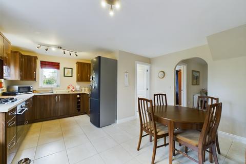 4 bedroom detached house for sale, Monument Close, Portskewett, Caldicot, Monmouthshire, NP26