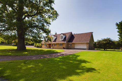 3 bedroom bungalow for sale, Crick Road, Portskewett, Caldicot, Monmouthshire, NP26