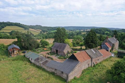 undefined, Llanllywel, Usk, Monmouthshire, NP15