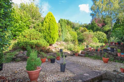 2 Duchess Close, Osbaston, Monmouth, NP25 3JL