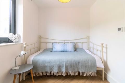 8 Dixton Close, Monmouth, NP25 3PQ