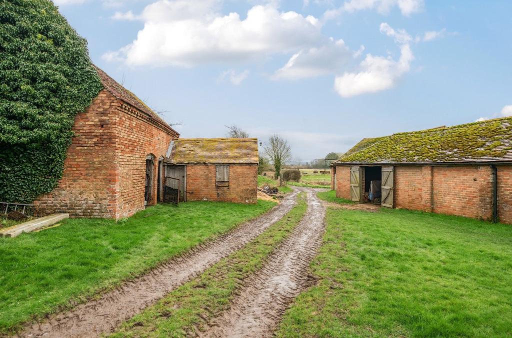Severn Bank Farm, Elmore Back... 4 bed property with land for sale £