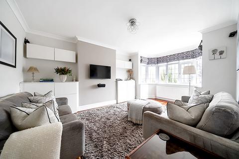 16 Forest Ridge, Beckenham, BR3 3NH