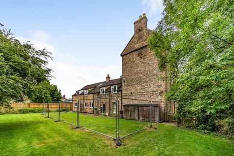 Wicksters House Bath Road, Eastington, Stonehouse, GL10 3AY