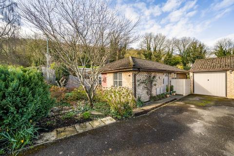 1 Lambsdowne, Dursley, GL11 6PX