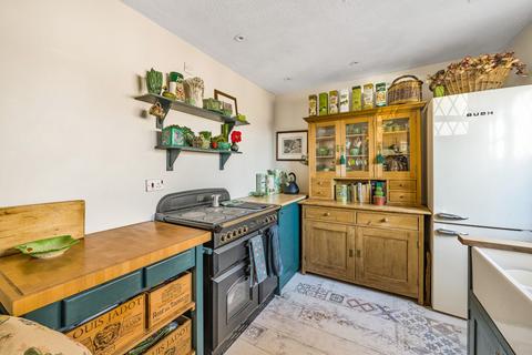1 Lambsdowne, Dursley, GL11 6PX