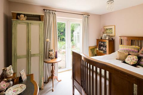 1 Lambsdowne, Dursley, GL11 6PX