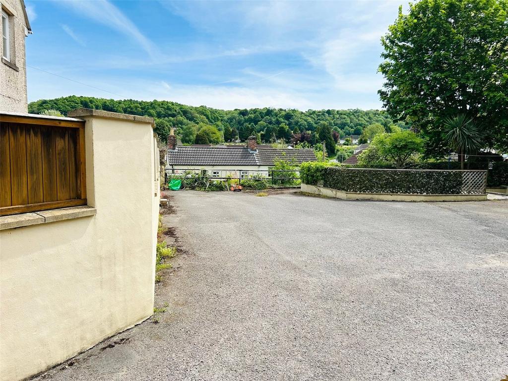 The Exchange, Ludgate Hill, Wotton Under Edge, Glos, GL12 3 bed semi