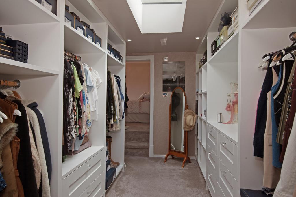 Dressing Room to main Bedroom