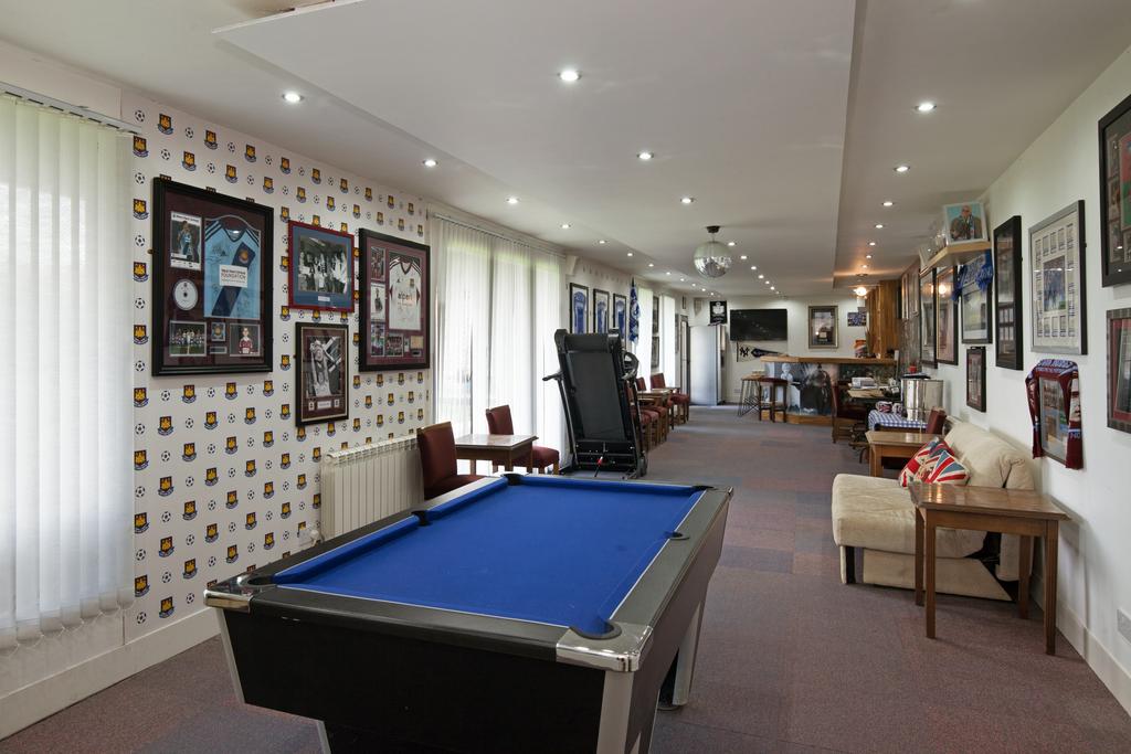 Interior to Games Room