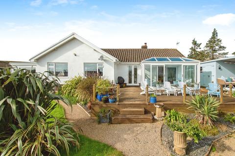 4 bedroom detached bungalow for sale, The Boarlands, Port Eynon, Gower, SA3