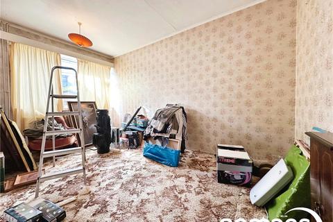 2 bedroom bungalow for sale, Roseleigh Close, Maidenhead, Berkshire