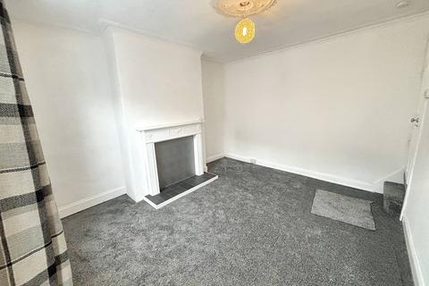 1 bedroom terraced house to rent, Western Mount, Leeds LS12