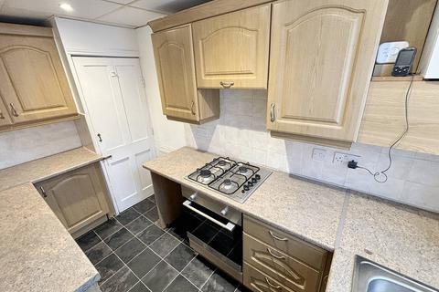 1 bedroom terraced house to rent, Western Mount, Leeds LS12