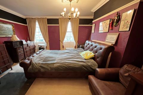 4 bedroom terraced house for sale, Queen Street, Whitehaven CA28