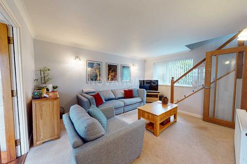 3 bedroom end of terrace house for sale, Grantham Close, Plymouth PL7