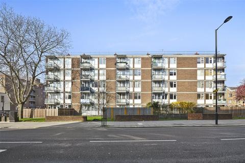 1 bedroom flat to rent, Mansfield Court, Whiston Road, London, E2