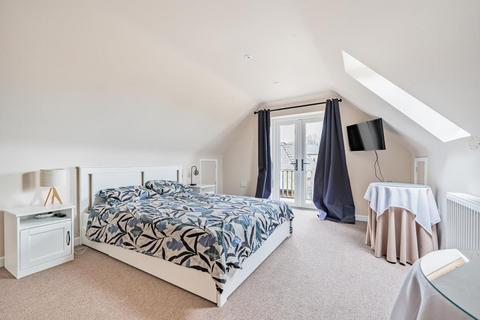 3 bedroom detached house to rent - Course Hill Lane,  Ducklington,  OX29