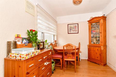 11a Welling Way, Welling, DA16 2RH