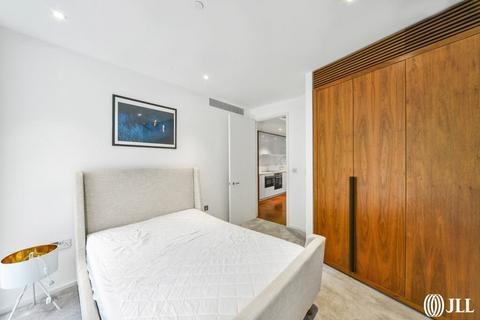 1 bedroom apartment to rent, Embassy Gardens, London SW11