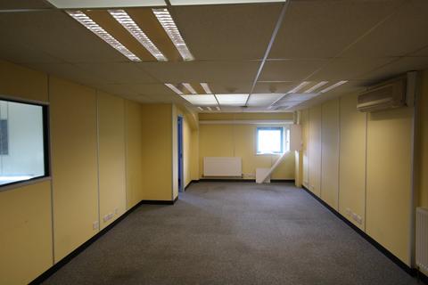 Storage to rent, Unit 5, Slader Business Park, Witney Road, Poole, BH17 0GP