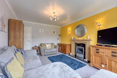 4 Barkstone Close, Balderton, Newark, NG24 3HT