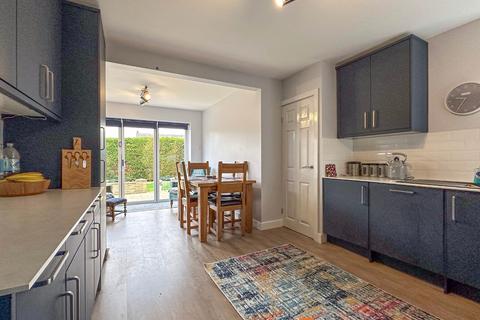 4 Barkstone Close, Balderton, Newark, NG24 3HT