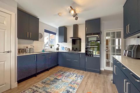 4 Barkstone Close, Balderton, Newark, NG24 3HT