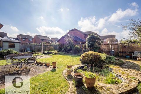 4 bedroom detached house for sale, Meadow View, Norwich NR13