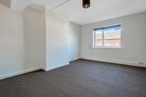 2 bedroom apartment to rent, Albany Road, Coventry, CV5