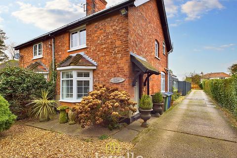 2 bedroom semi-detached house for sale, Humberston Avenue, Humberston DN36