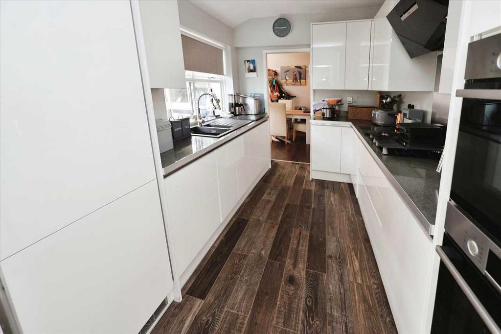 Station Road, North Hykeham, Lincoln 4 bed semidetached house for sale