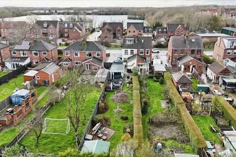 4 bedroom semi-detached house for sale, Station Road, North Hykeham, Lincoln