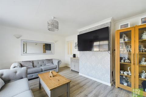 4 bedroom end of terrace house for sale, Staverton Close, Bracknell, Berkshire, RG42