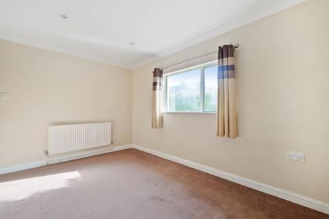 22 Bowyer Road, Abingdon, OX14 2EW