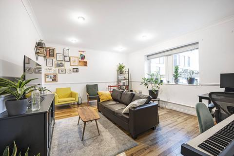 2 bedroom flat to rent - Aldersgate Street, Clerkenwell, London, EC1A