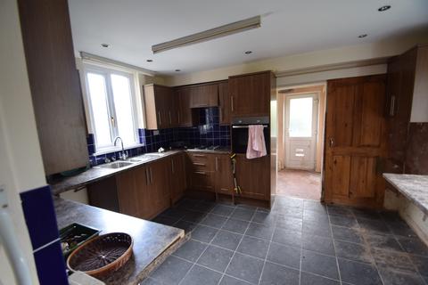 128 The Highway, New Inn, Pontypool, NP4 0PH